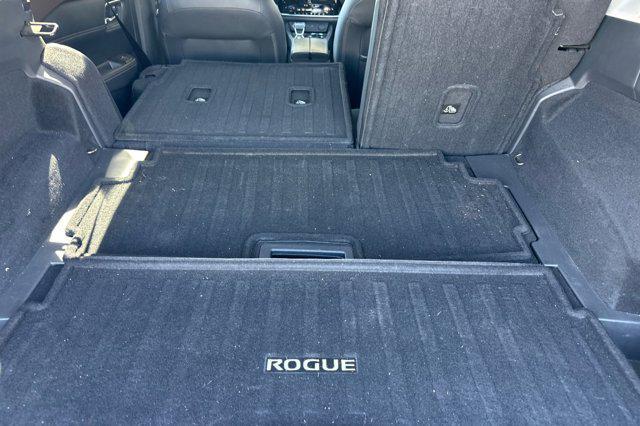 used 2021 Nissan Rogue car, priced at $29,995
