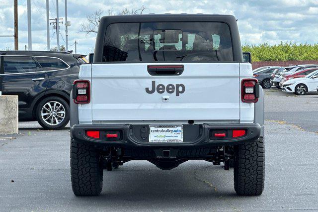 new 2024 Jeep Gladiator car, priced at $63,670