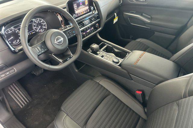 new 2025 Nissan Pathfinder car, priced at $46,205