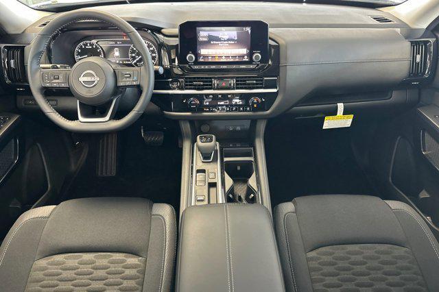 new 2025 Nissan Pathfinder car, priced at $43,475