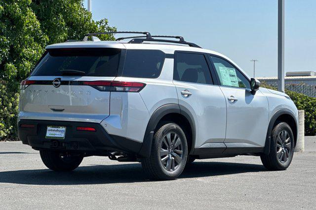 new 2025 Nissan Pathfinder car, priced at $43,475