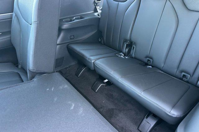 new 2025 Hyundai Palisade car, priced at $47,645