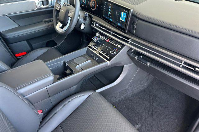new 2025 Hyundai Santa Fe car, priced at $38,095