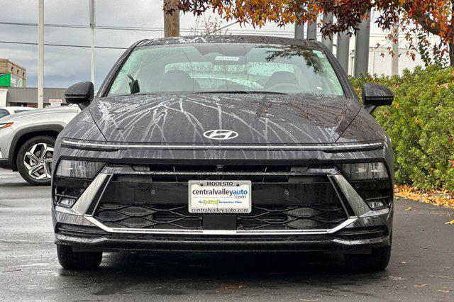 new 2025 Hyundai Sonata Hybrid car, priced at $39,135