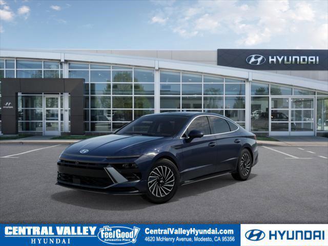 new 2025 Hyundai Sonata Hybrid car, priced at $37,135