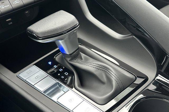 new 2026 Hyundai ELANTRA HEV car, priced at $25,670