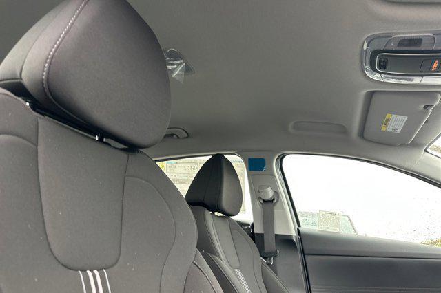 new 2026 Hyundai ELANTRA HEV car, priced at $25,670