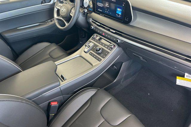 new 2025 Hyundai Palisade car, priced at $42,925