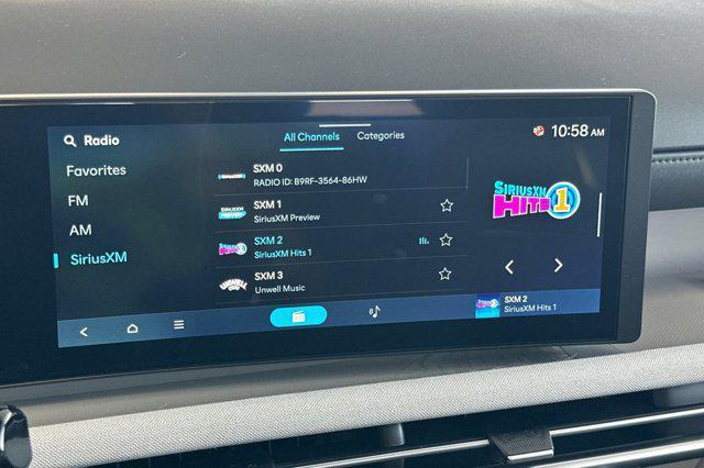 new 2025 Hyundai TUCSON Hybrid car, priced at $41,985