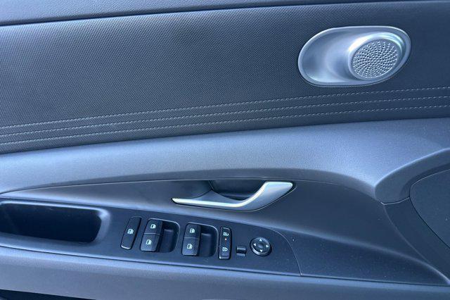 new 2025 Hyundai Elantra car, priced at $23,290