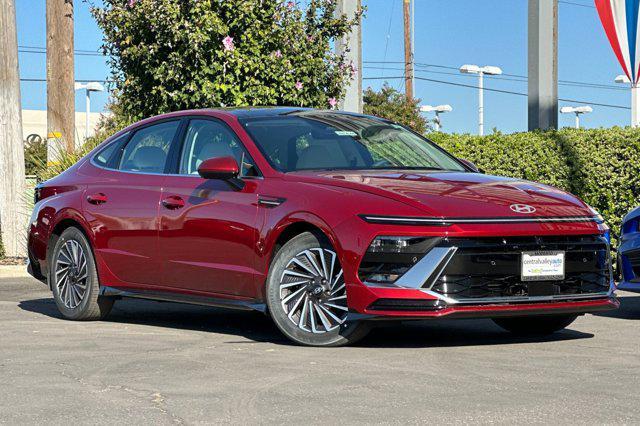 new 2025 Hyundai Sonata Hybrid car, priced at $38,110