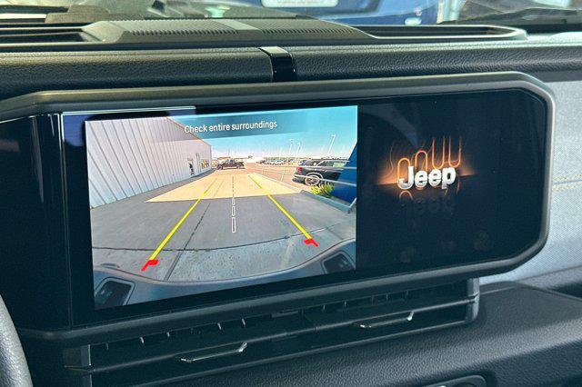 new 2025 Jeep Gladiator car, priced at $42,385