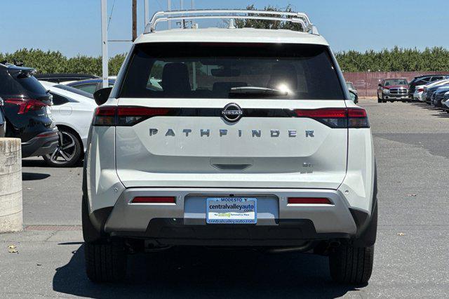 new 2024 Nissan Pathfinder car, priced at $43,925