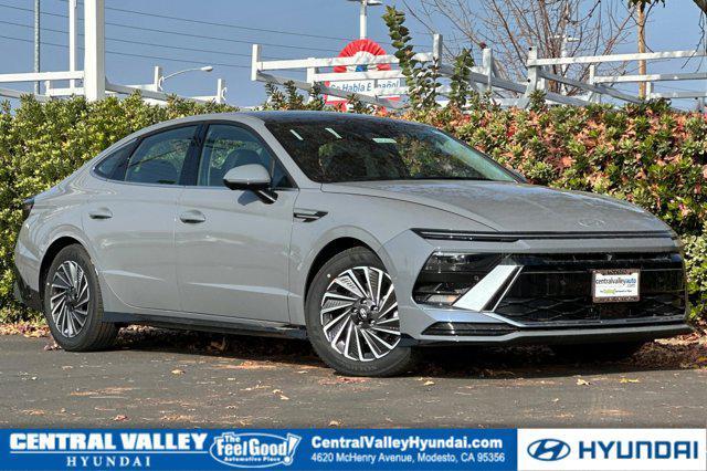 new 2025 Hyundai Sonata Hybrid car, priced at $39,160