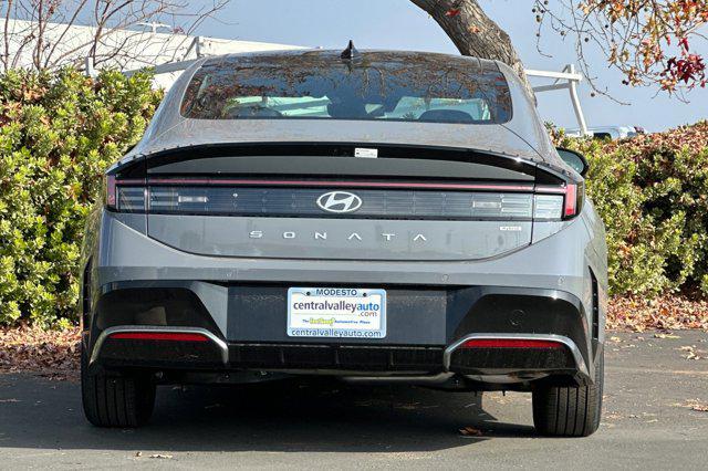 new 2025 Hyundai Sonata Hybrid car, priced at $39,160