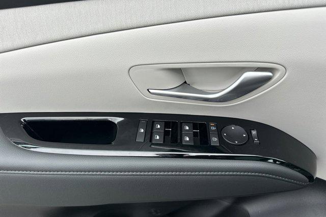 new 2025 Hyundai TUCSON Hybrid car, priced at $40,850