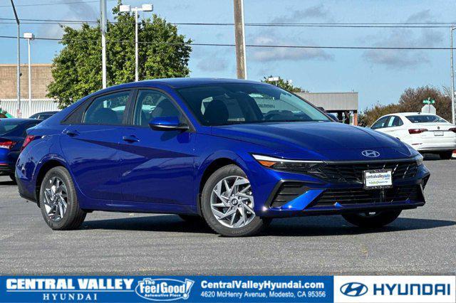 new 2024 Hyundai Elantra HEV car, priced at $26,510