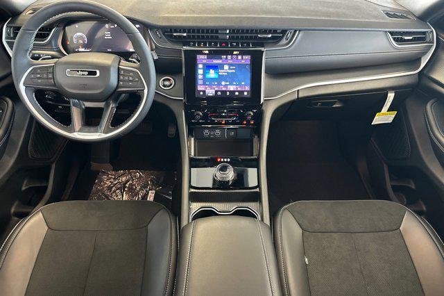 new 2025 Jeep Grand Cherokee L car, priced at $48,775