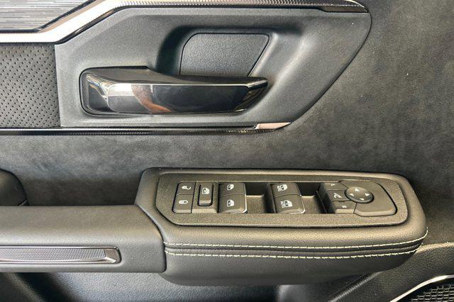 new 2025 Ram 1500 car, priced at $72,385