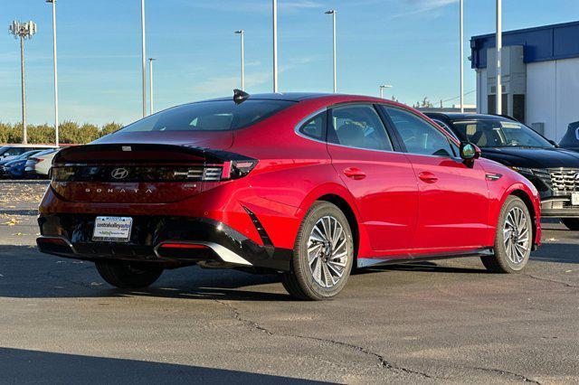 new 2025 Hyundai Sonata Hybrid car, priced at $38,110