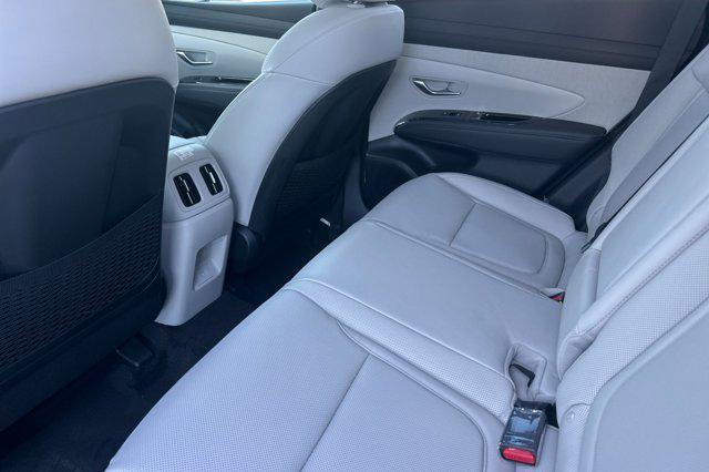 new 2025 Hyundai TUCSON Hybrid car, priced at $40,890