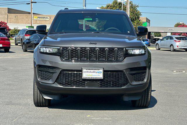 new 2025 Jeep Grand Cherokee car, priced at $48,375