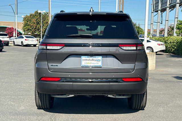 new 2025 Jeep Grand Cherokee car, priced at $48,375