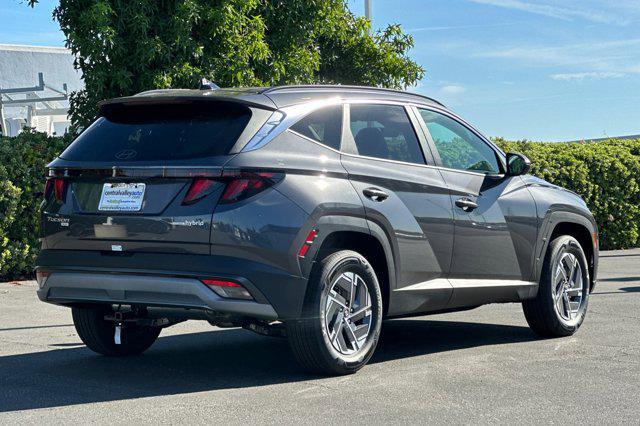 new 2025 Hyundai TUCSON Hybrid car, priced at $34,080