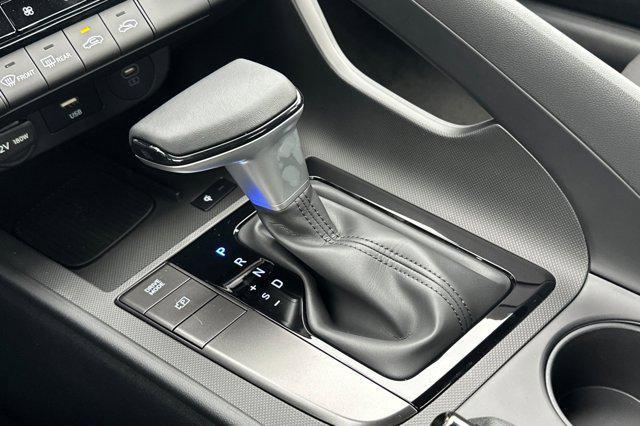 new 2025 Hyundai Elantra car, priced at $24,415