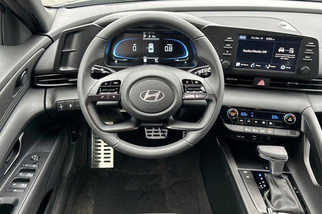 new 2025 Hyundai Elantra car, priced at $24,665