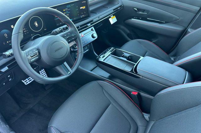 new 2025 Hyundai TUCSON Hybrid car, priced at $38,905