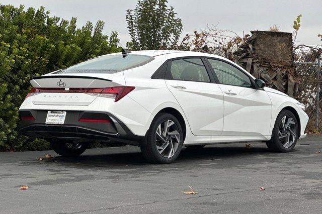 new 2025 Hyundai Elantra car, priced at $25,160