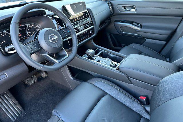 new 2025 Nissan Pathfinder car, priced at $50,010