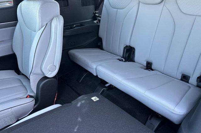 new 2025 Hyundai Palisade car, priced at $42,870