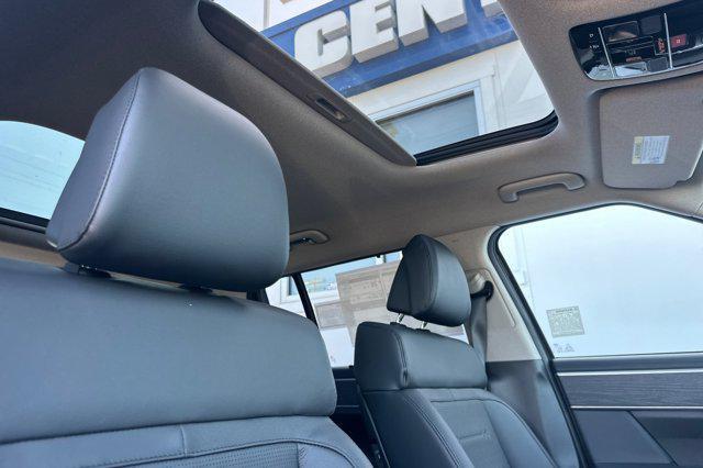 new 2025 Hyundai Santa Fe car, priced at $45,214