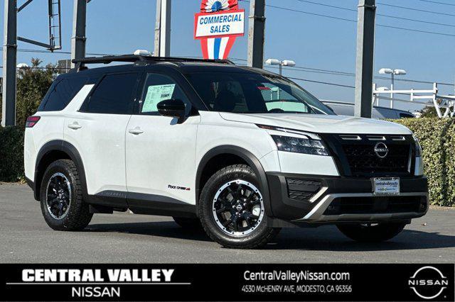 new 2025 Nissan Pathfinder car, priced at $42,370