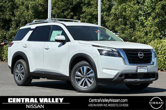 new 2025 Nissan Pathfinder car, priced at $41,925