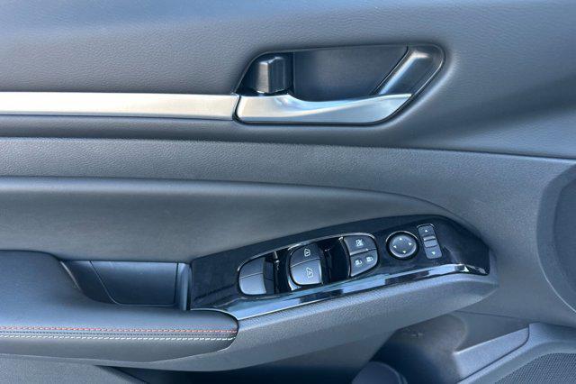 new 2025 Nissan Altima car, priced at $34,430