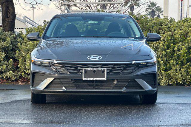 new 2025 Hyundai Elantra HEV car, priced at $26,705