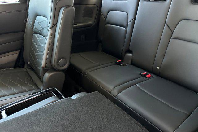 new 2025 Nissan Pathfinder car, priced at $52,185