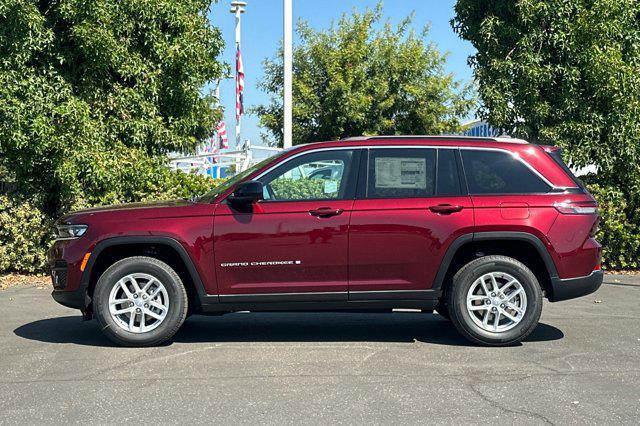 new 2025 Jeep Grand Cherokee car, priced at $45,165