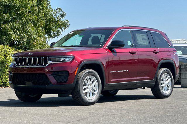 new 2025 Jeep Grand Cherokee car, priced at $45,165