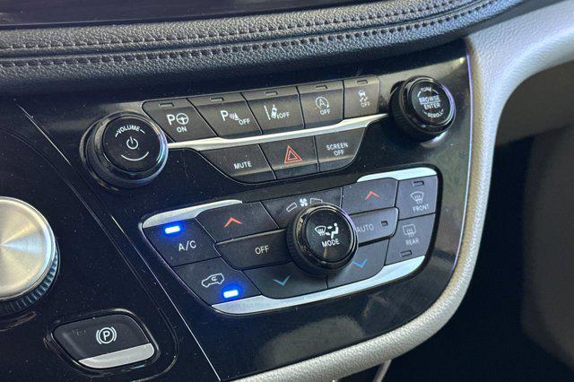 used 2020 Chrysler Pacifica car, priced at $26,395