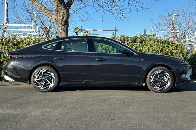 new 2025 Hyundai Sonata car, priced at $32,560