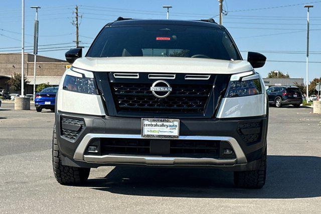 new 2024 Nissan Pathfinder car, priced at $45,920