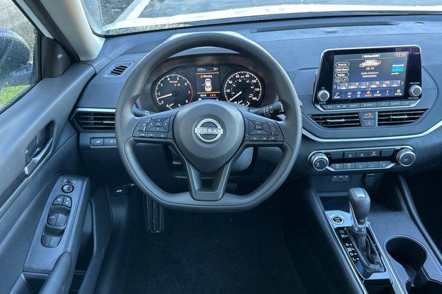 new 2025 Nissan Altima car, priced at $27,505