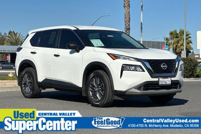 used 2022 Nissan Rogue car, priced at $17,995