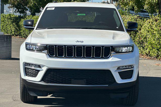 new 2025 Jeep Grand Cherokee car, priced at $45,200