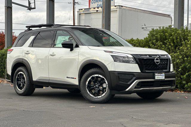 new 2024 Nissan Pathfinder car, priced at $43,670