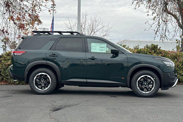 new 2025 Nissan Pathfinder car, priced at $45,650